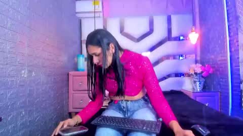 mahiara hot online show from May 2026 03:24:01 AM