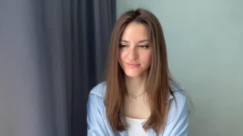Snapshot of maiabarthe chatting on May 2026 07:25:01 AM M I A online show from May 2026 07:25:01 AM