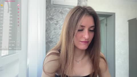 Snapshot of maiabarthe chatting on June 2026 07:09:02 AM M I A online show from June 2026 07:09:02 AM