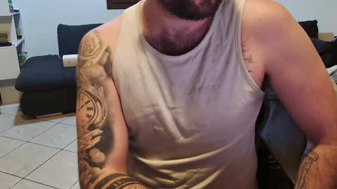 maialinofriuli online show from February 2026 01:11:01 AM