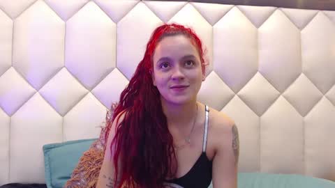 Snapshot of maiapark chatting on February 2025 08:45:02 PM Maia online show from February 2025 08:45:02 PM