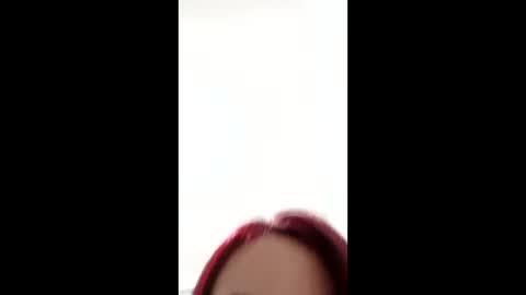 Snapshot of maiarosse_ chatting on February 2025 04:04:02 AM MaiaRosse online show from February 2025 04:04:02 AM