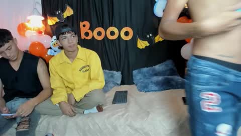 Snapshot of maicol_cum23 chatting on October 2025 02:07:01 PM maicol_cum23 online show from October 2025 02:07:01 PM