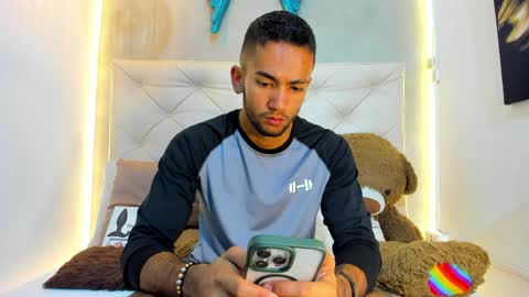 maicolparker0 online show from April 2026 01:24:02 PM