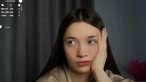 Lucy online show from February 2025 02:03:01 AM