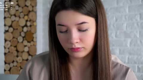 Lucy online show from February 2026 02:10:02 AM