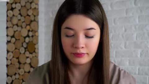 Lucy online show from February 2026 01:46:01 AM