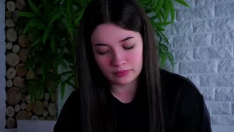 Lucy online show from May 2026 10:36:02 PM