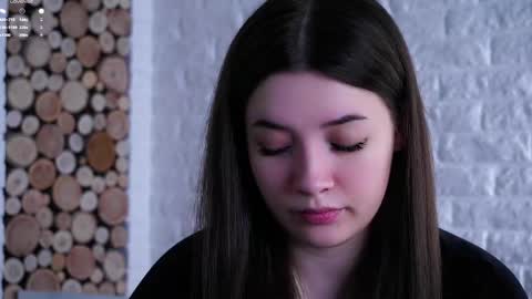 Lucy online show from May 2026 03:34:01 AM