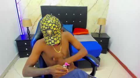 M A I K O L -- M O N S T E R C O C L online show from November 2025 08:53:01 PM