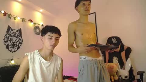 Snapshot of maiky_cooper chatting on February 2025 02:19:02 AM Maiky Cooper online show from February 2025 02:19:02 AM