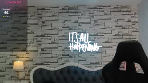 Maily online show from October 2025 02:56:02 AM