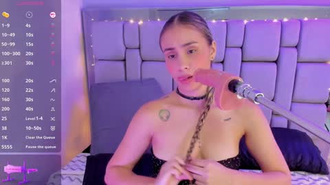 Maily  online show from December 2024 05:54:02 PM