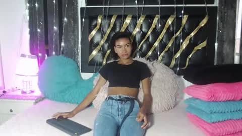 mailyn_gold online show from March 2026 11:49:01 AM