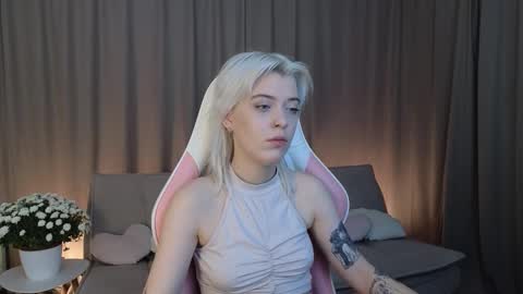 maimatin online show from November 2025 08:03:02 AM