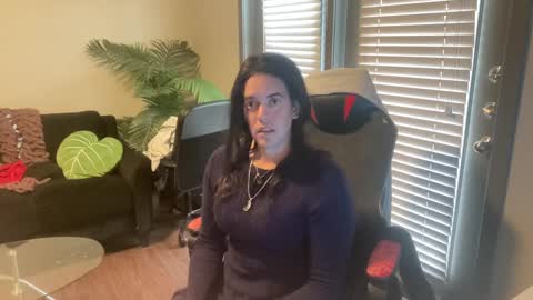 Maira online show from January 2025 10:44:01 PM