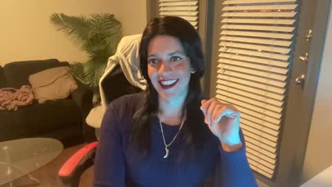 Maira online show from January 2025 11:56:01 PM