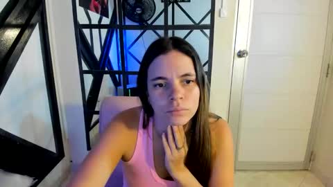 Snapshot of maira_md chatting on November 2025 04:27:01 AM MAIRA online show from November 2025 04:27:01 AM