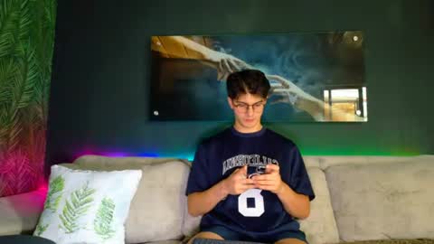 Snapshot of maisonbastian chatting on June 2026 08:44:01 PM Bastian Arslan online show from June 2026 08:44:01 PM