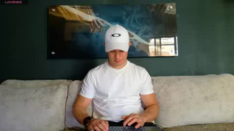 Snapshot of maisonbastian chatting on June 2026 03:47:01 PM Bastian Arslan online show from June 2026 03:47:01 PM