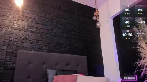 maite_smith69 online show from November 2025 04:22:01 AM