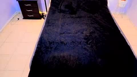 MAITE STONE1 online show from November 2025 03:17:01 AM