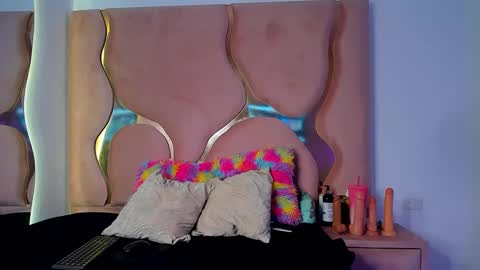 maite online show from February 2025 02:19:02 PM