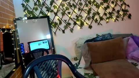 maja_hills online show from March 2025 11:44:02 PM