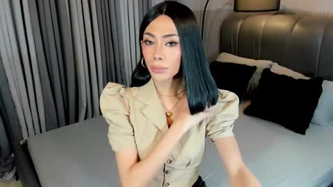 Snapshot of majesticfrancine chatting on January 2025 09:03:01 AM Lovely online show from January 2025 09:03:01 AM