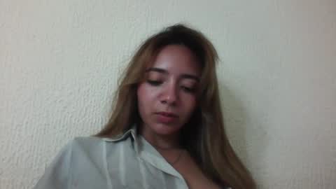 majo_gomezz online show from September 2025 01:10:01 AM