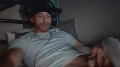 majorb121 online show from December 2024 06:57:01 PM