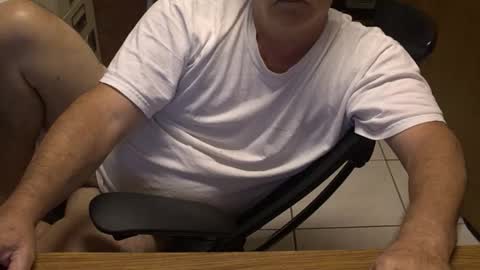 Snapshot of majormike34 chatting on April 2026 03:00:02 AM majormike34 online show from April 2026 03:00:02 AM