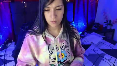 Celeste Bonet  online show from November 2025 11:43:02 AM