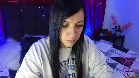 Celeste Bonet  online show from November 2025 11:43:02 AM