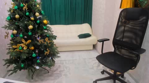 Chloe online show from December 2024 03:27:02 AM