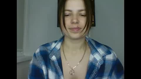 make_mesmile online show from May 2026 06:24:01 PM