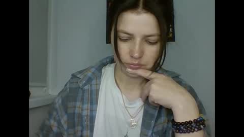 make_mesmile online show from May 2026 06:35:02 PM