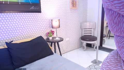 makena online show from February 2025 03:31:02 AM