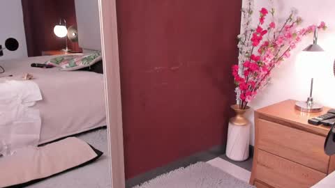Snapshot of makena_gh chatting on May 2026 03:15:01 AM makena online show from May 2026 03:15:01 AM