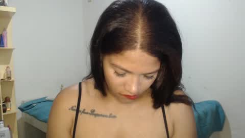 Snapshot of makennaa_1 chatting on March 2025 09:34:02 AM MAKENNAA online show from March 2025 09:34:02 AM