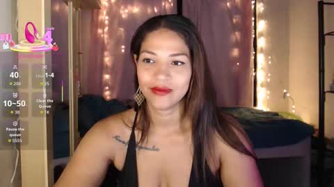 Snapshot of makennaa_1 chatting on October 2025 09:28:02 AM MAKENNAA online show from October 2025 09:28:02 AM