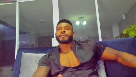 Snapshot of makonneen chatting on December 2024 03:37:02 AM Makonnen online show from December 2024 03:37:02 AM