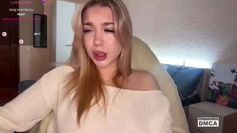 Snapshot of maksisisia chatting on November 2025 02:50:02 PM maksisisia online show from November 2025 02:50:02 PM