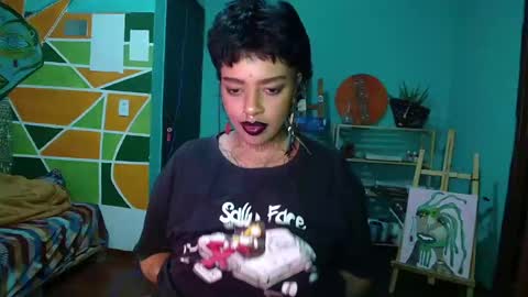 Snapshot of malaikaangel chatting on October 2025 02:42:02 AM malaika online show from October 2025 02:42:02 AM