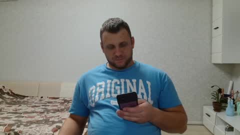 Snapshot of malchyshka chatting on December 2024 03:31:02 PM malchyshka online show from December 2024 03:31:02 PM