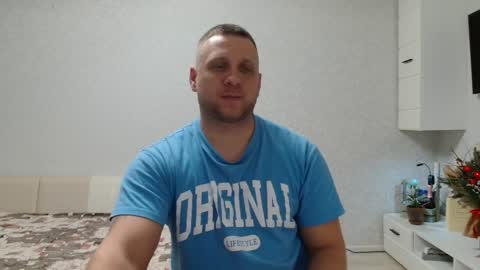 Snapshot of malchyshka chatting on January 2025 02:30:02 PM malchyshka online show from January 2025 02:30:02 PM