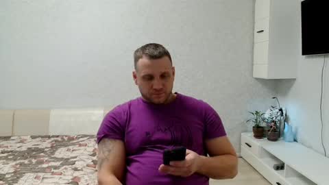 Snapshot of malchyshka chatting on February 2025 08:18:01 AM malchyshka online show from February 2025 08:18:01 AM