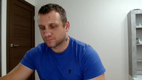 Snapshot of malchyshka chatting on October 2025 10:18:01 AM malchyshka online show from October 2025 10:18:01 AM