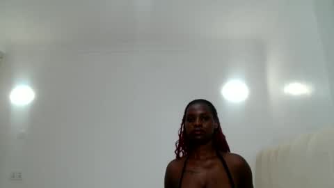 Snapshot of malia_baby chatting on May 2026 03:13:01 AM malia online show from May 2026 03:13:01 AM