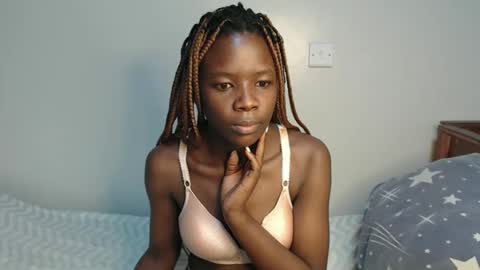 Snapshot of malia_latifa chatting on November 2025 11:15:01 PM lati online show from November 2025 11:15:01 PM